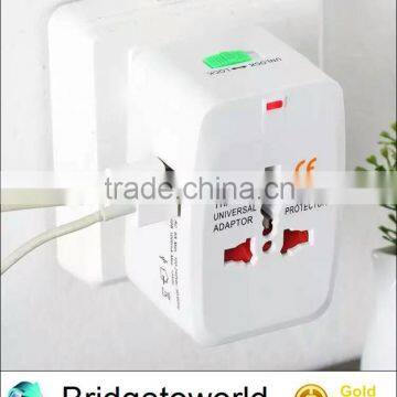 High Versatility USB Charger Adapter Universal Socket EN/DIN/BS/ANSI/JIS Plug