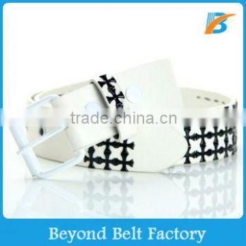 Man Woman White Color Flower Studded Fake PU Leather Belt