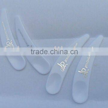 6cm length white jp cosmetic Mask spatula