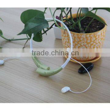 BE05 2014 Hot Sale Stereo Bluetooth Wireless Earphone,Neckband bluetooth headset with microphone