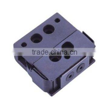 Roller lock set