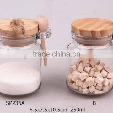 2016 new cheap glass jar with wooden lid and spoon