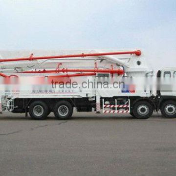 SINOTRUK HOWO CONCRETE PUMP TRUCK