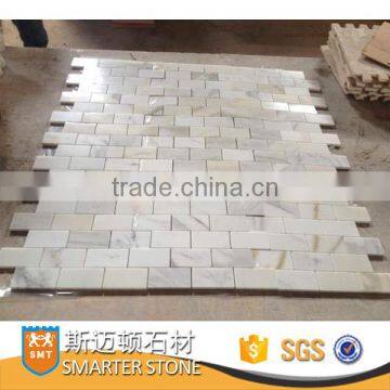 Calcutta gold brickbond 48x98 MM subway white tile ON MESH