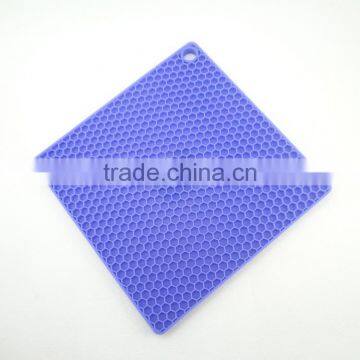 Eco-Friendly Square Silicone Cellular Place Mats photo-2