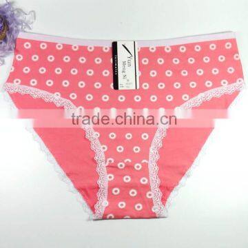 Soft Cotton Panties For Women Fancy Printing Girls Briefs With Lace Trim Sexy Lingerie photo-3