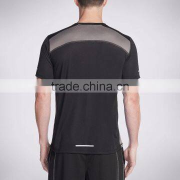100 Percent Soft Polyester Mesh Fabric Train Tee Active Stretch Fabric Reflective Logos Gym Shirt Cool And Dry Run Tops Custom