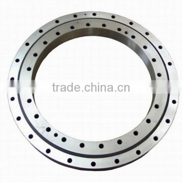 Cross roller bearing