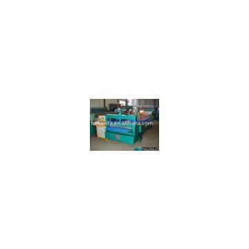 Tile forming machine