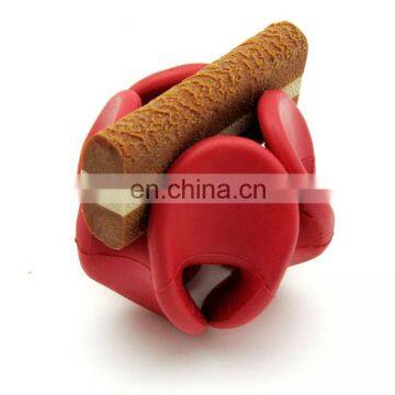 Low price multifunctional dog chew rubber food leaking/ dispensing toy for pet biting/ teeth cleaning