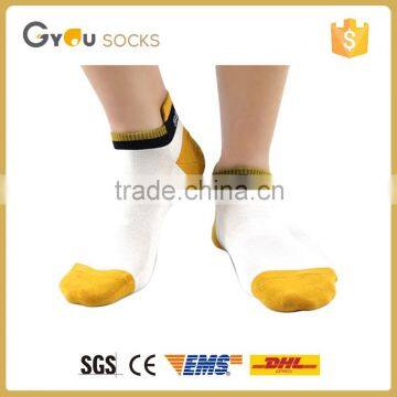 Custom Design sports Ankle Sock with two color pattern 2016