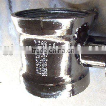 socket apigot tee with flange branch