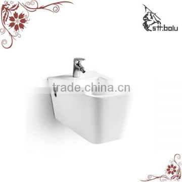 New design ceramic wall hung bidet