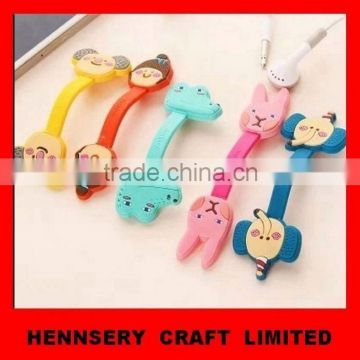 customized shape and logo soft pvc rubber automatic cable winder retractable cable winder headphone cable winder