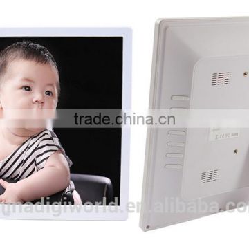 15 inch battery operated digital photo frame