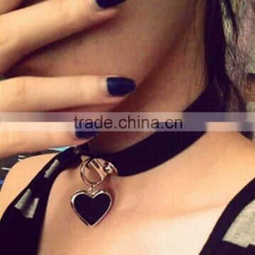 Wholesale Anime Rock Harajuku Punk Gothic Heart Necklace Pendant Leather Necklace Leather Collar Choker Necklace Bracelet