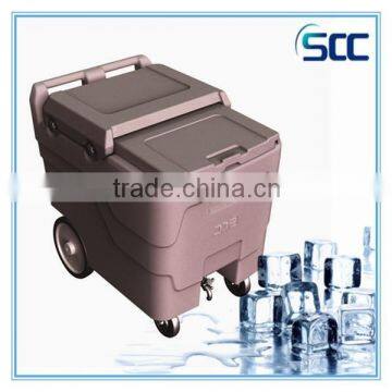 SCC 110L Изолированный мобильный контейнер для льда