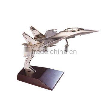 Wholesale cheap Zinc alloy airplane models with wooden base for gift/souvenir