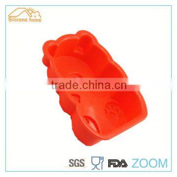 Cute bear shaped silicone cake mould