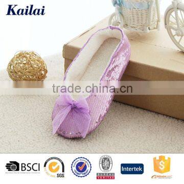 New material paillette indoor soft sole wide dance shoes for women