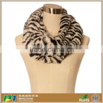 Fashion warm leopard print round neck faux fur scarf