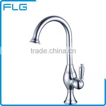 High Quality Brass Chromed Flexible European Kitchen Faucet