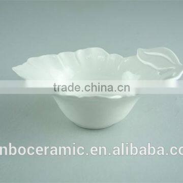 fashion small white porcelain leaf-shaped dish