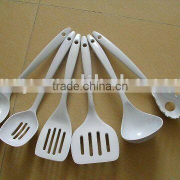 melamine dinnerware set