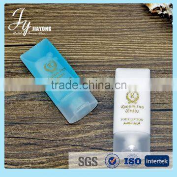 Special design charming personal care disposable amenities set