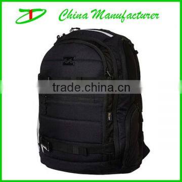 China manufacturer outdoor skateboard backpack for man