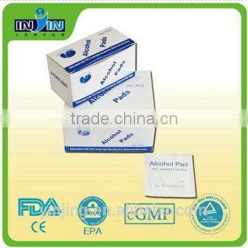 Small alcohol swabs Alcohol prep pads 40gsm 2.8*6cm OEM