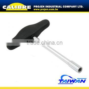 CALIBRE Tire Valve Core Retracting Tool