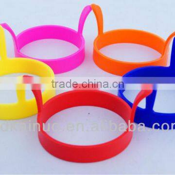 Flower shape silicone egg ring with handle