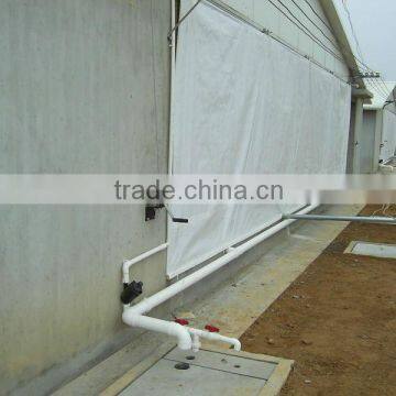 Curtain system for automatic poultry house