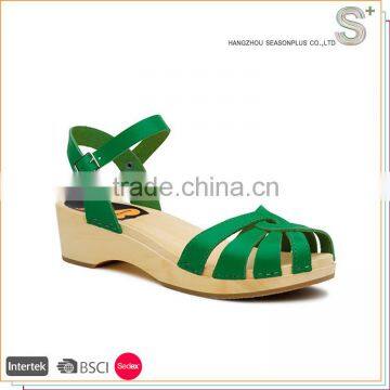 High Quality Cheap soft sole sandals women