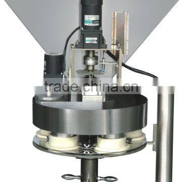 High Speed Automatic 3 Sealing Small Sachet Tea Bag Packing Machine photo-4