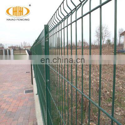 China Good Quality 3d Curved Wire Mesh Fence Panel for Sale photo-5