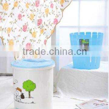 Callia Hot Selling Plastic Dustbin/garbage Can photo-2