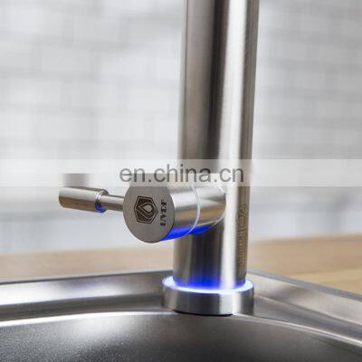 Latest UV Sterilization Disinfection Drinking Water Purifier Faucet/tap and Kitchen Faucets photo-2