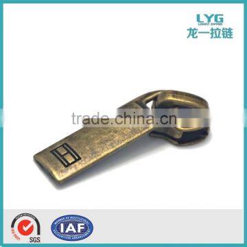 High Quality customized Metal zinic alloy zip puller slider Garment Accessorie 3