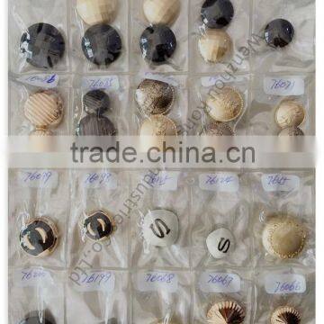 2014 Fashion High Quality Hand Sewing Metal Button for Custom Uniform photo-2