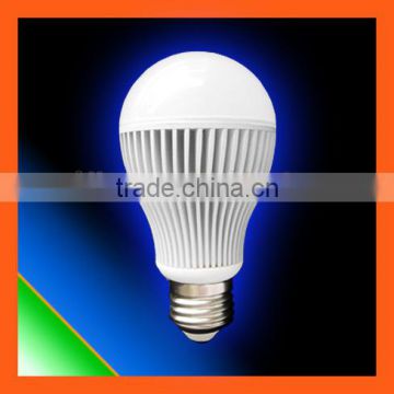 High brightness Low power consumption E27 7W led bulb,