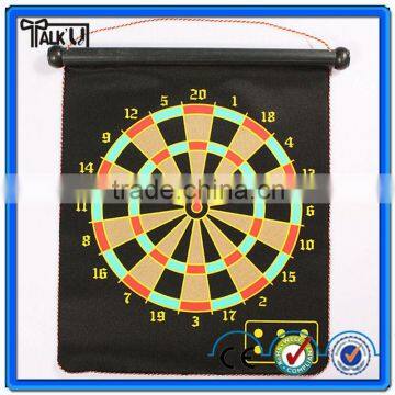 Hot Promotional Magnetic dart board/roll-up magnetic dartboard/safety dartboard game