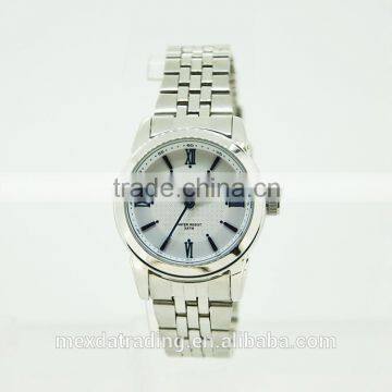 Woman Fashion Quartz Stainless Steel Resistant Quartz Watch photo-2