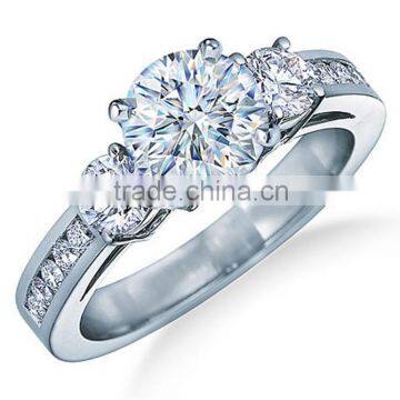 2014 latest design diamond rings of three stone engagement ring