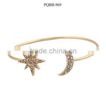 Exaggerated punk gold metal rhinestone star and moon cuff bangle