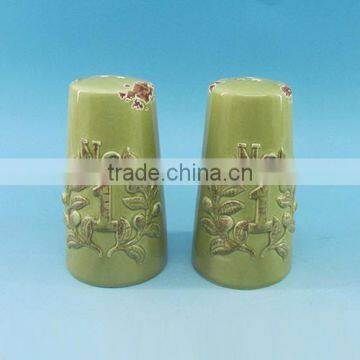 High quality embossed ceramic salt and pepper shaker