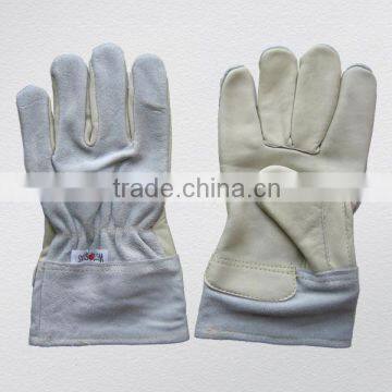 Cow grain leather palm white winter glove