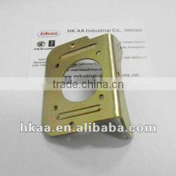 simple yellow zinc plated steel bracket