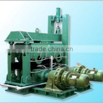 Withdrawal and straightening machine Arc continuous casting machine with multi roller drive and dispersion force